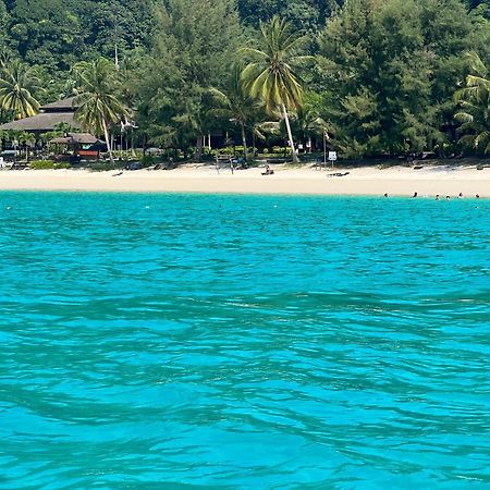 Hotel Perhentian Suria à Kampong Pasir Petani Extérieur photo