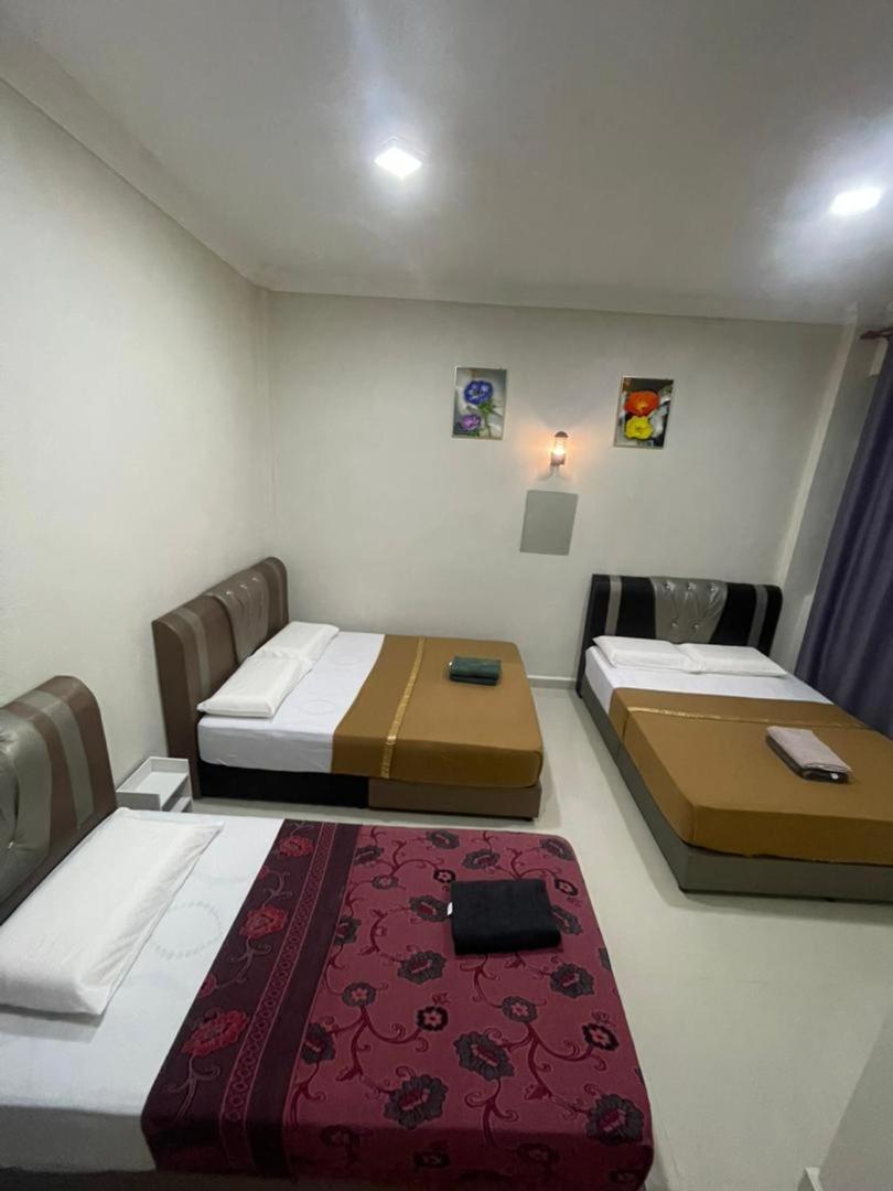 Hotel Perhentian Suria à Kampong Pasir Petani Extérieur photo