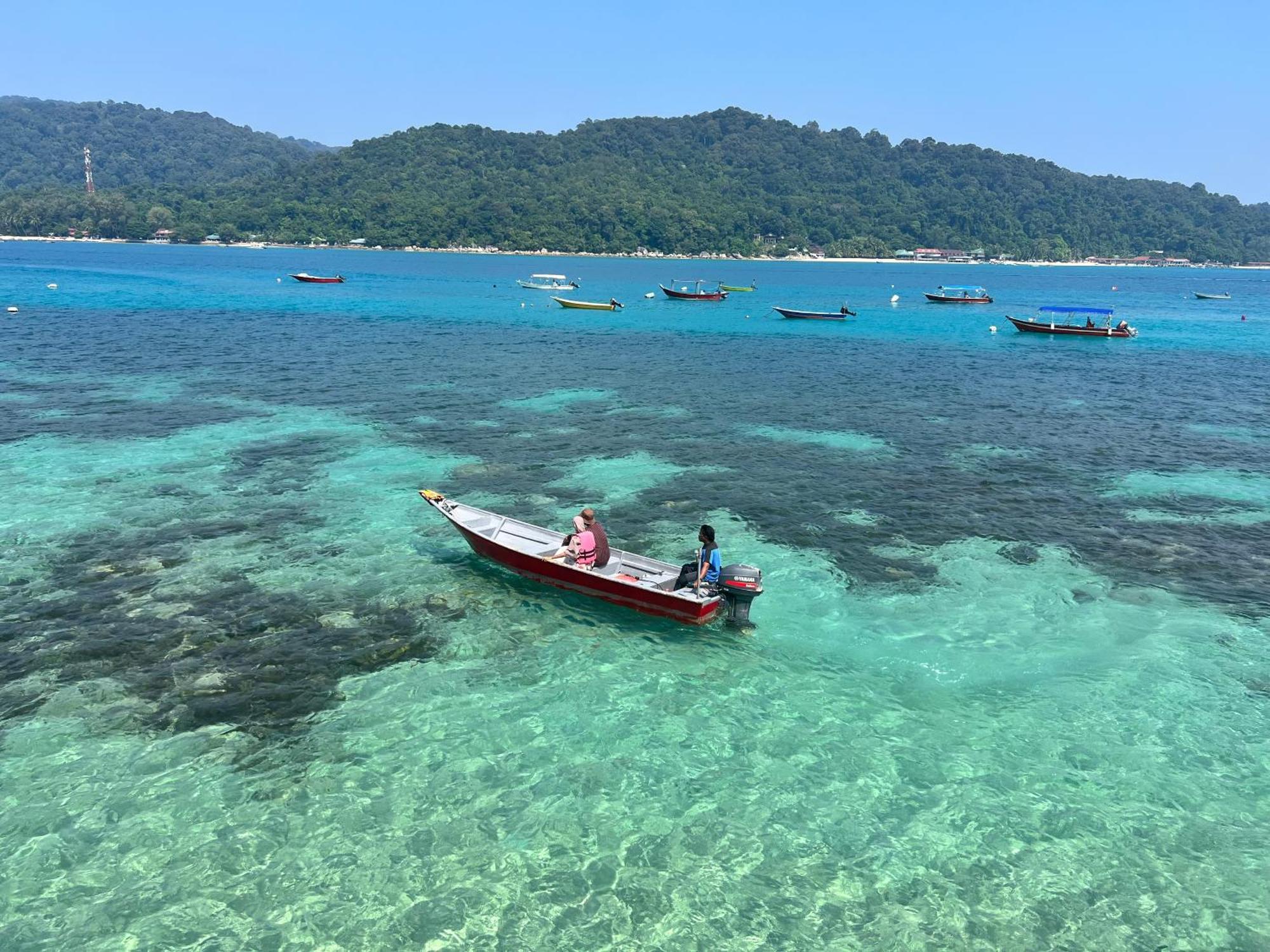 Hotel Perhentian Suria à Kampong Pasir Petani Extérieur photo